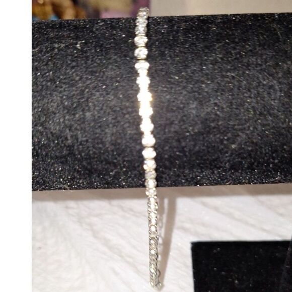 A Dainty Rhinestone Women's Ankle Bracelet Beachy Night Out Elegant Bling - Picture 1 of 6